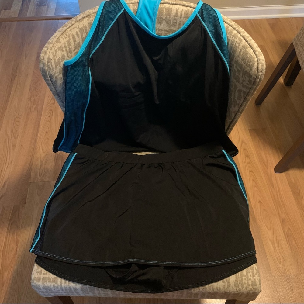 NWT Cazimi Black& Aqua Swimwear Set: Tankini Top, Skort Bottoms, & Surf Shorts